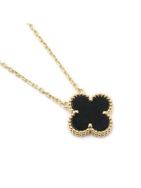 Van Cleef & Arpels Vintage Alhambra Necklace 750 Onyx